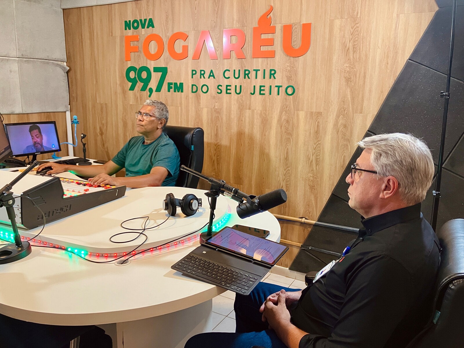 DG na Nova Fogaréu FM - 10-11-25 (2).jpg